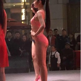 不多说，大家都知道，狼友们赶紧进吧，哈哈哈哈哈